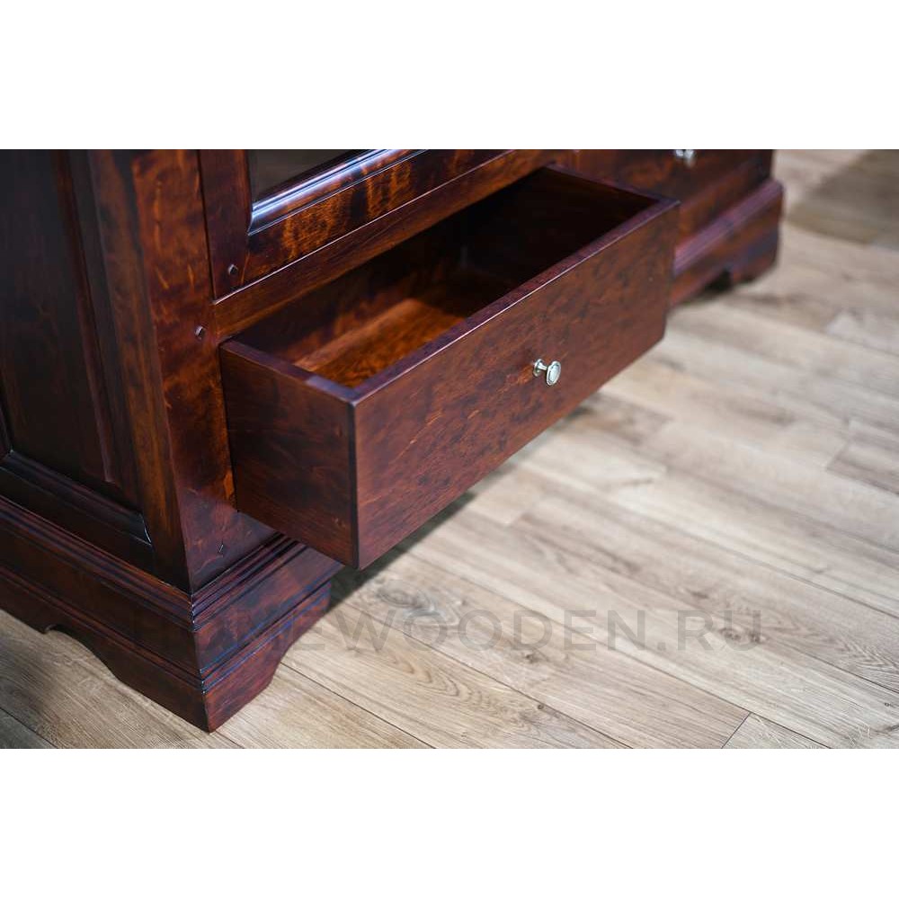 Шкаф с витриной Луи Филипп ОВ 28.02