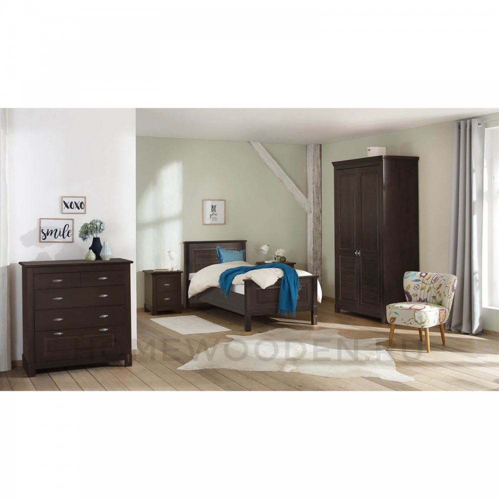 Тумба Рауна 221