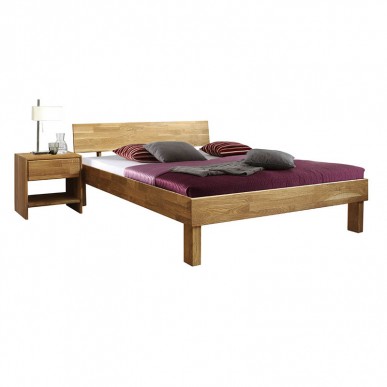 Кровать Ева из массива дуба 